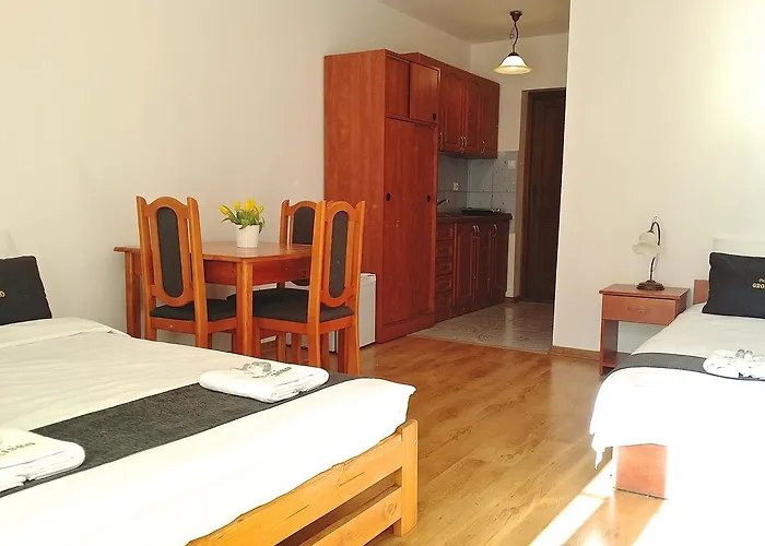 Grodzisko * Krynica Morska